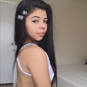 Meet your Posher, Celeste